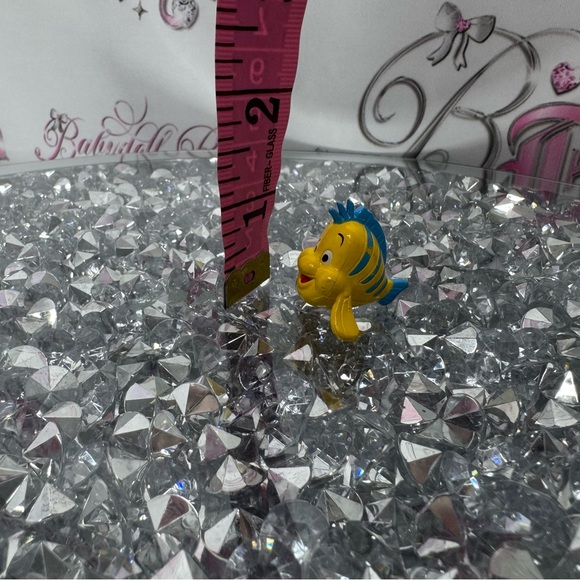 Disney flounder figurine fish yellow blue mini figure cute fishie adorable toy - Picture 5 of 5